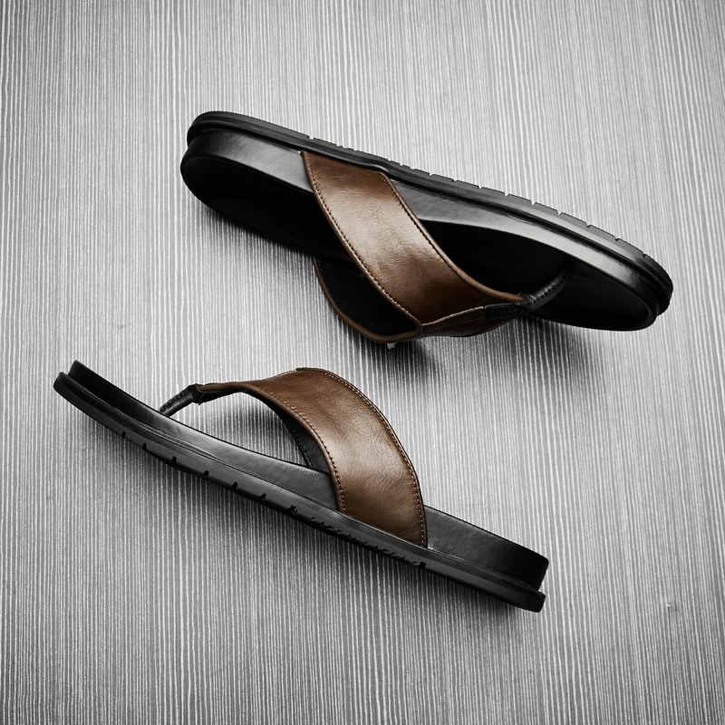 Nuove Ciabatte Estive 2026 da  - Flip Flop Leather Men recensione e prezzo